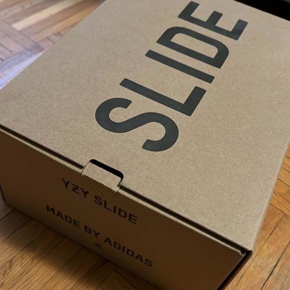 Blue Yeezy Slides - Picture 7 of 8